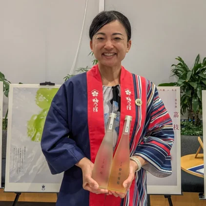 ブレンドが切り拓く新しい日本酒の未来［梅乃宿］が提案する新ジャンル「果本酒」